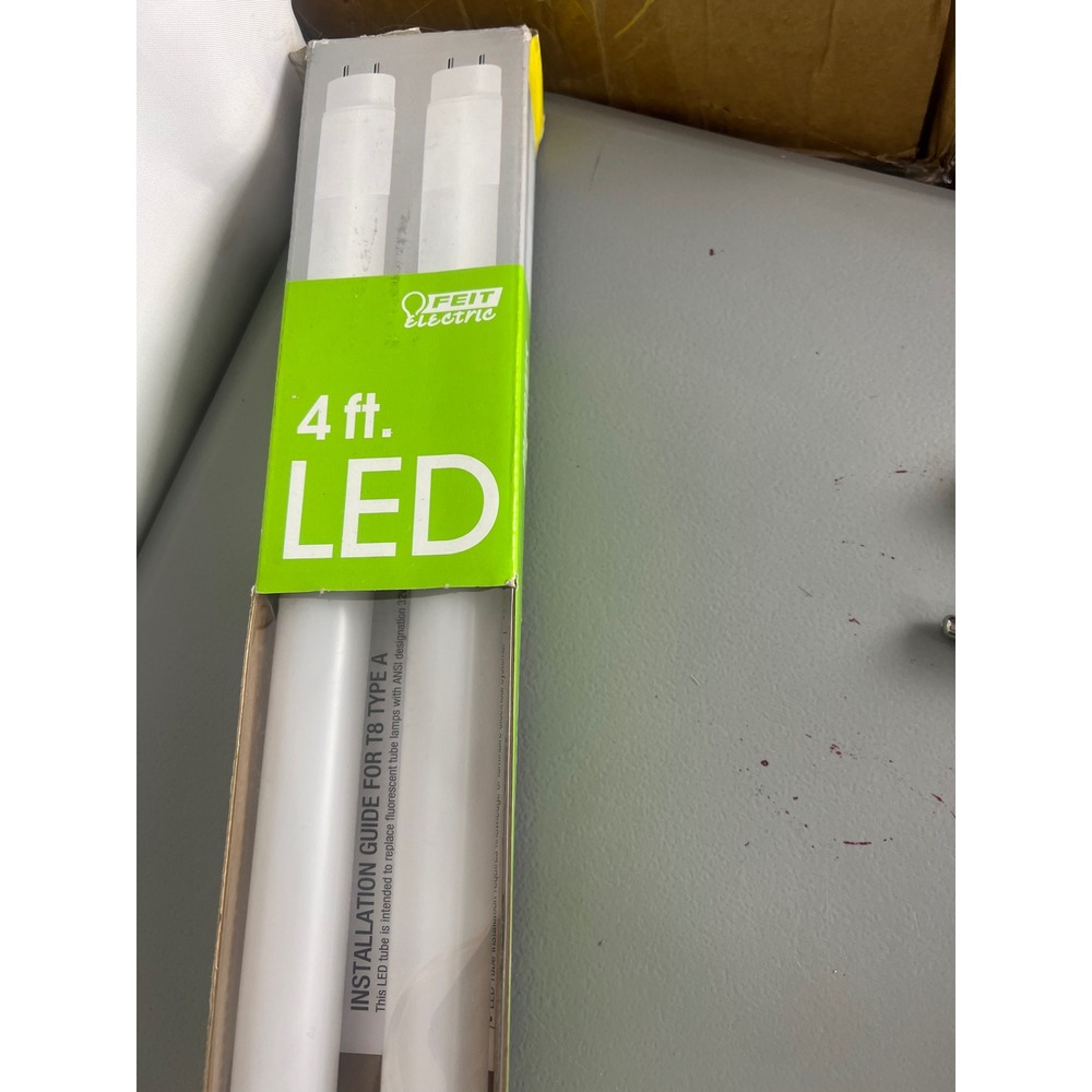 Feit Electric 4ft LED T8 Tube Light Bulbs 32W Replacement 4100K Cool White 2Pack